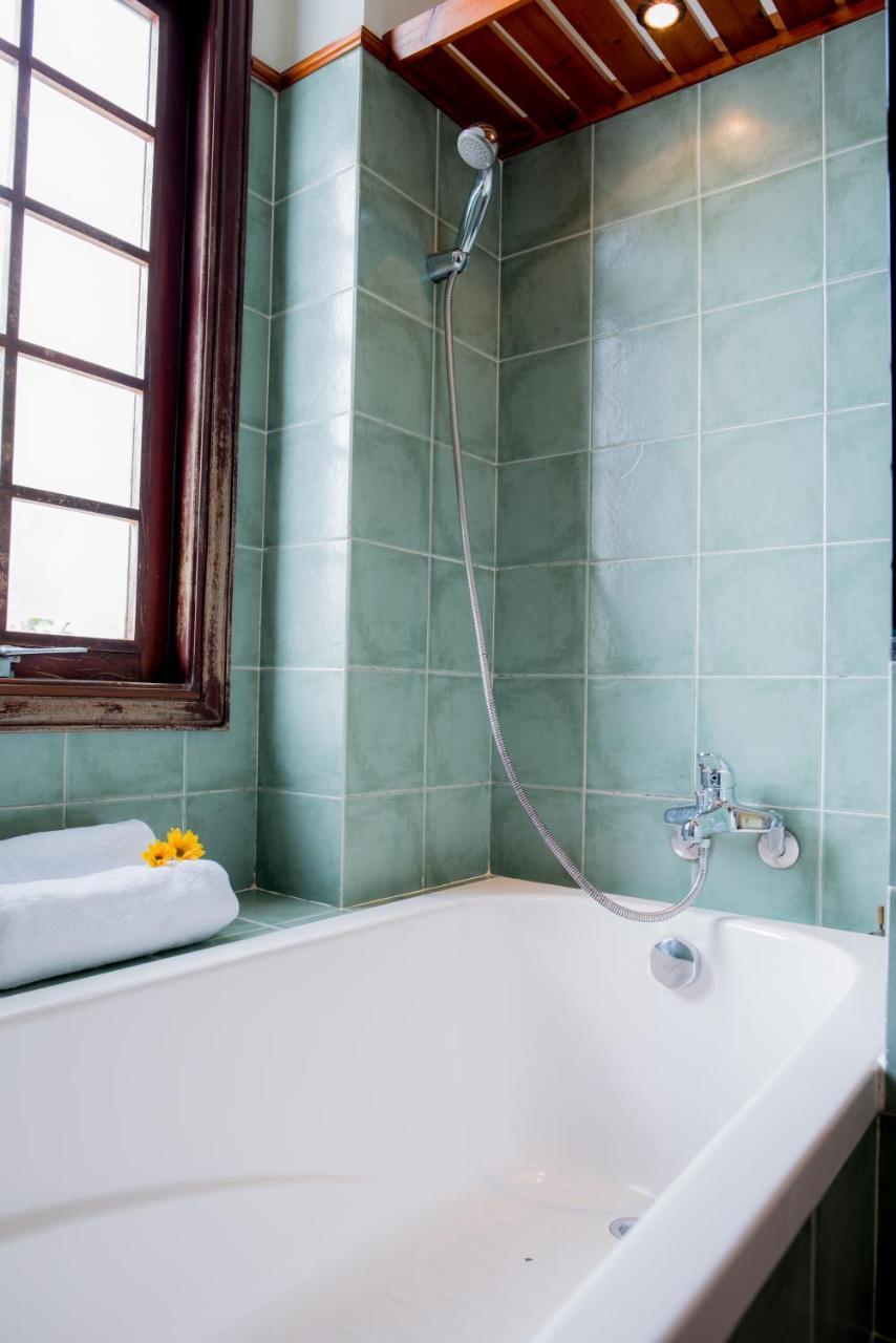 ホテル Ba Tra House ホーチミン市 エクステリア 写真