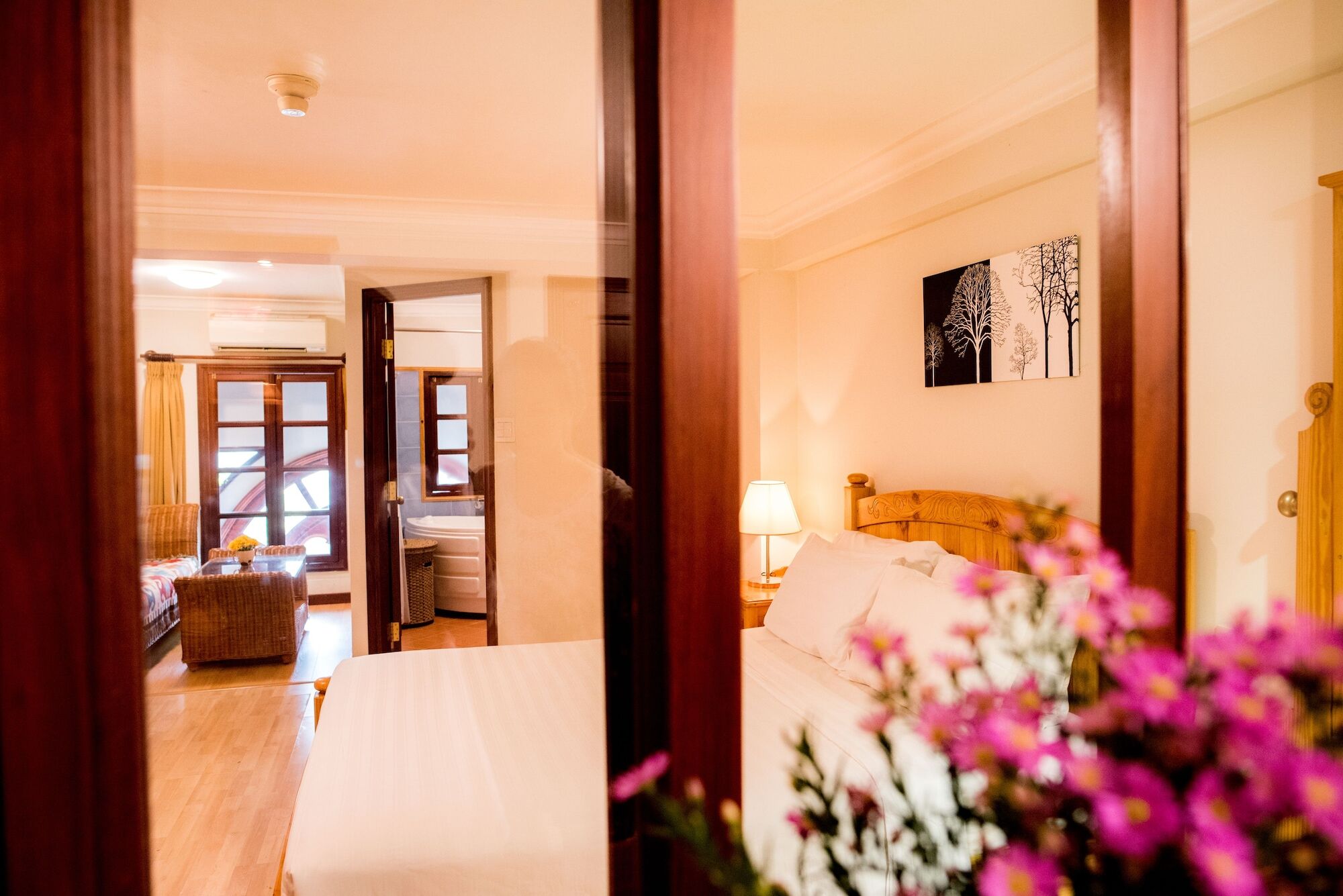 ホテル Ba Tra House ホーチミン市 エクステリア 写真