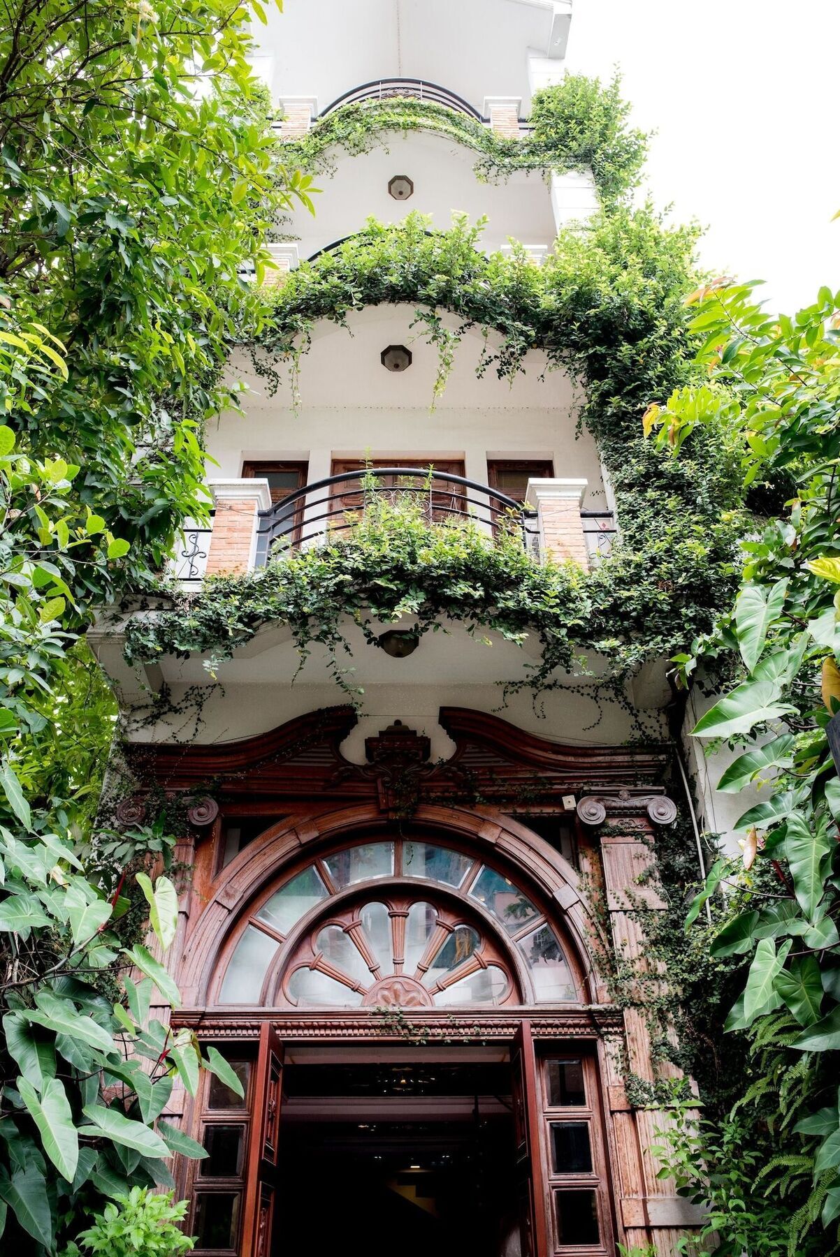 ホテル Ba Tra House ホーチミン市 エクステリア 写真